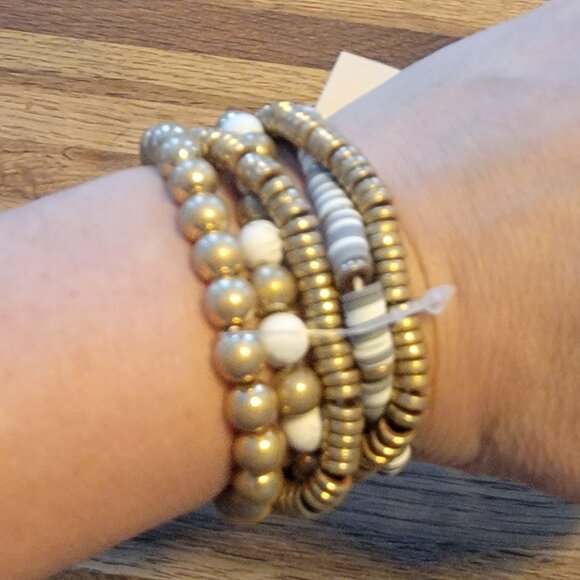 Meghan Browne Style Lana Howlite 5 Strand Boho Stretch Bracelets - Picture 8 of 15